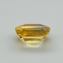 Yellow Sapphire  (Pukhraj) 5.53 Ct Certified